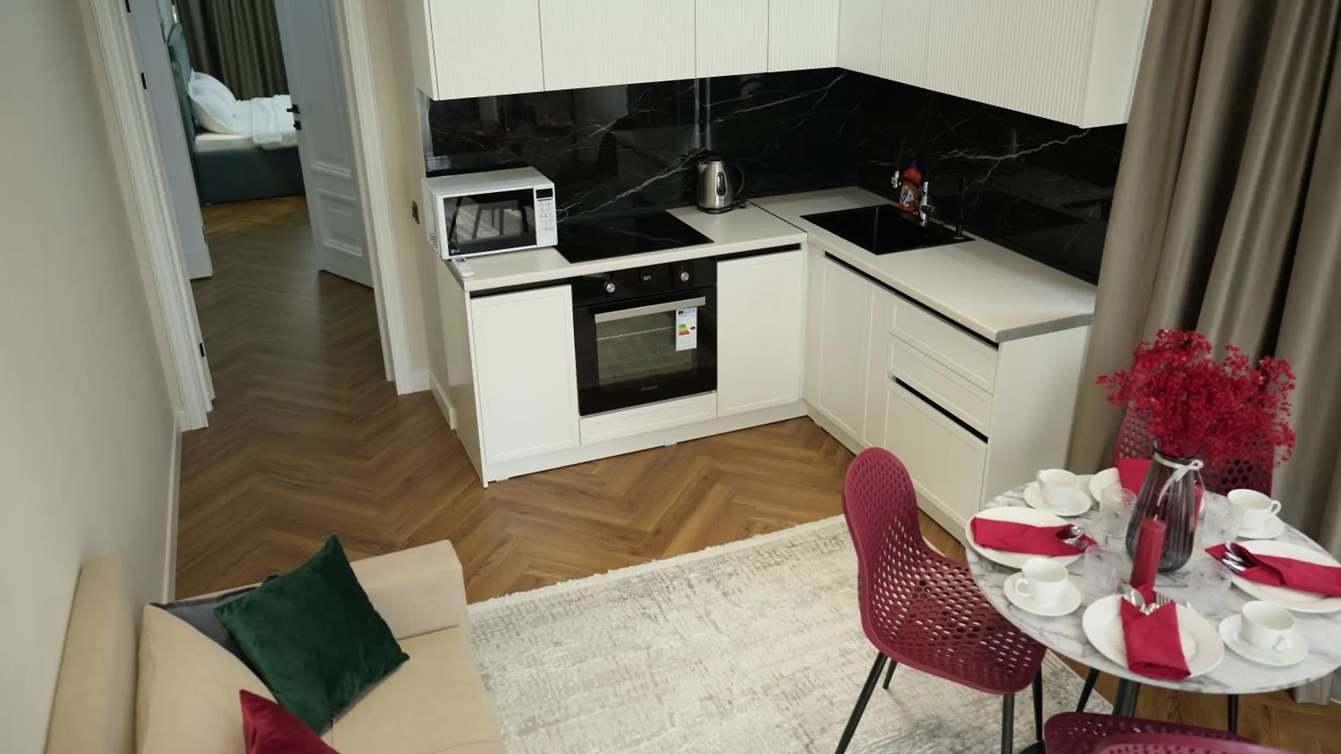 Lux Apartment На Абая Жк Lake Town Alma-Ata