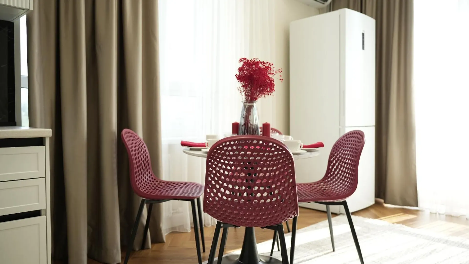 Lux Apartment На Абая Жк Lake Town Alma-Ata