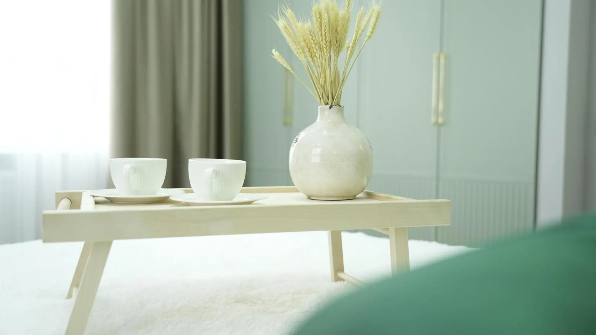 Lux Apartment На Абая Жк Lake Town Alma-Ata